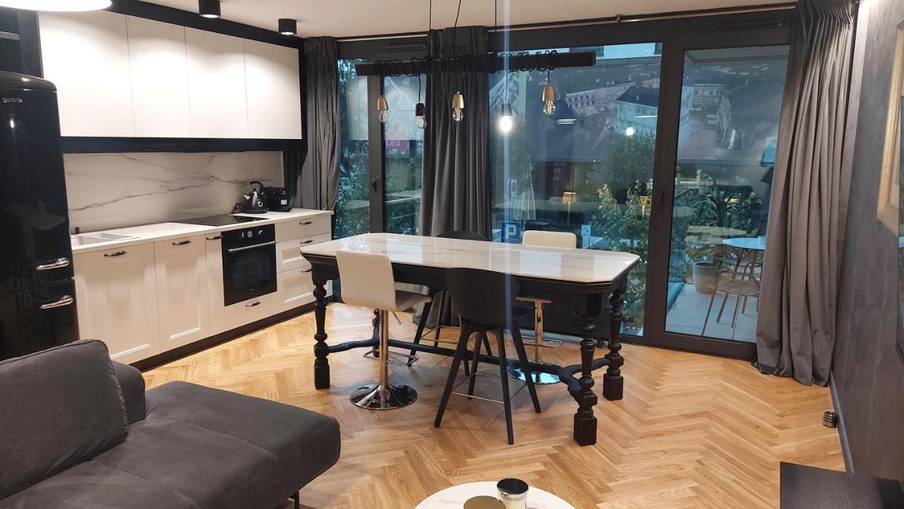 Art Apartamenty II Basen & Spa W Centrum Z Balkonem, Faktura Vat Lublin Exterior photo
