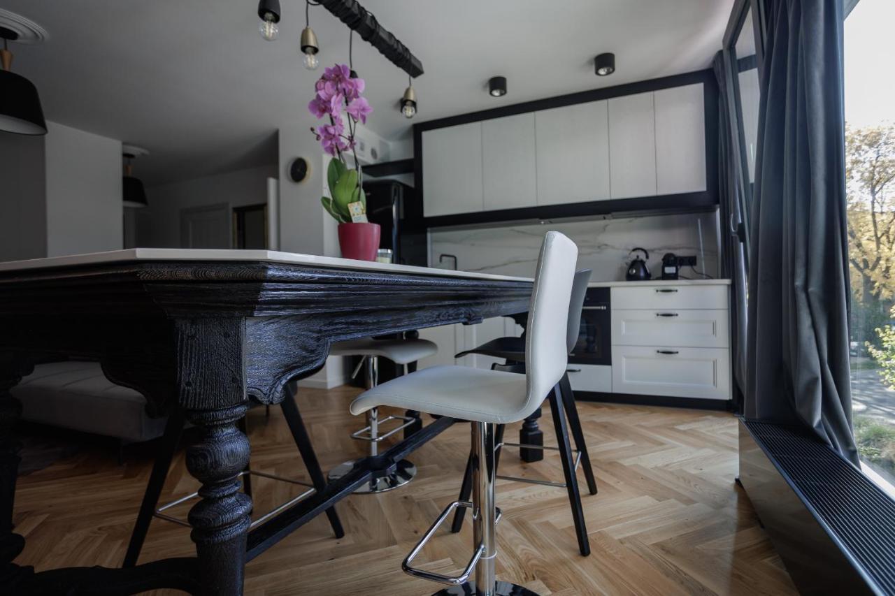 Art Apartamenty II Basen & Spa W Centrum Z Balkonem, Faktura Vat Lublin Exterior photo
